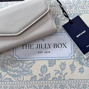 Matt & Nat Cream Wallet from Spring 2026 Jilly Box